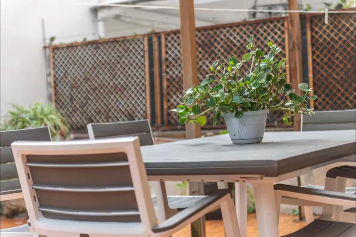 Large Garden Apartment Roma Exterior foto